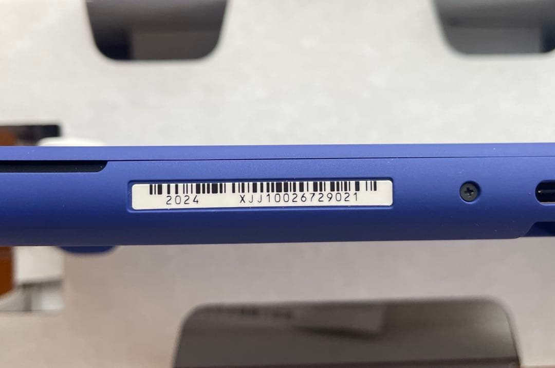 ニンテンドーSwitchライト　ブルー　本体