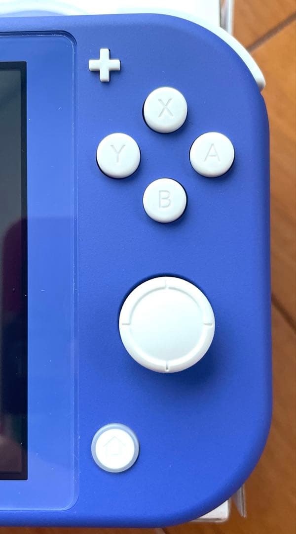 ニンテンドーSwitchライト　ブルー　本体