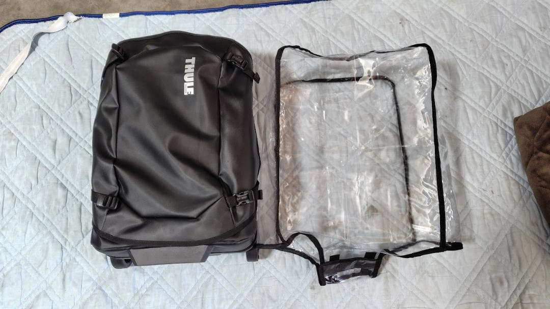 THULE [スーリー] キャリーケース 機内持込サイズ 40L 美品