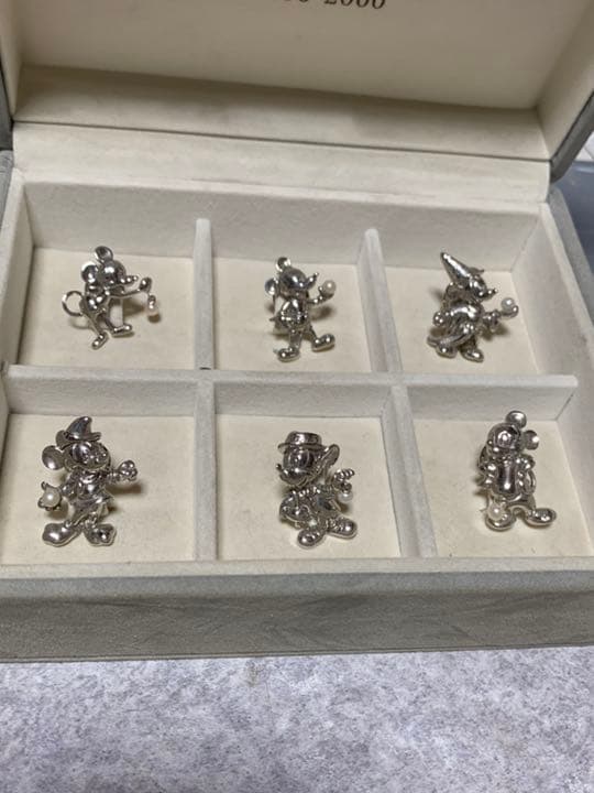 ディズニー シルバーピン パール付 6個