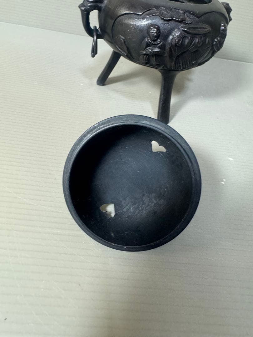2405 銅製　三足　獅子　香炉