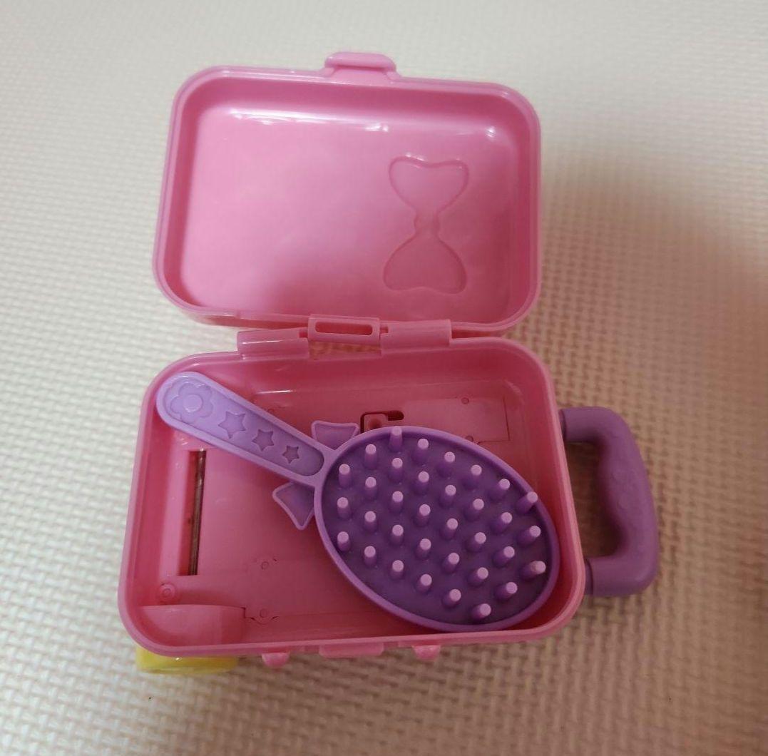 メルちゃん　人形　ベビーチェア　犬　マスク　ばんそうこう　　歯みがきセット