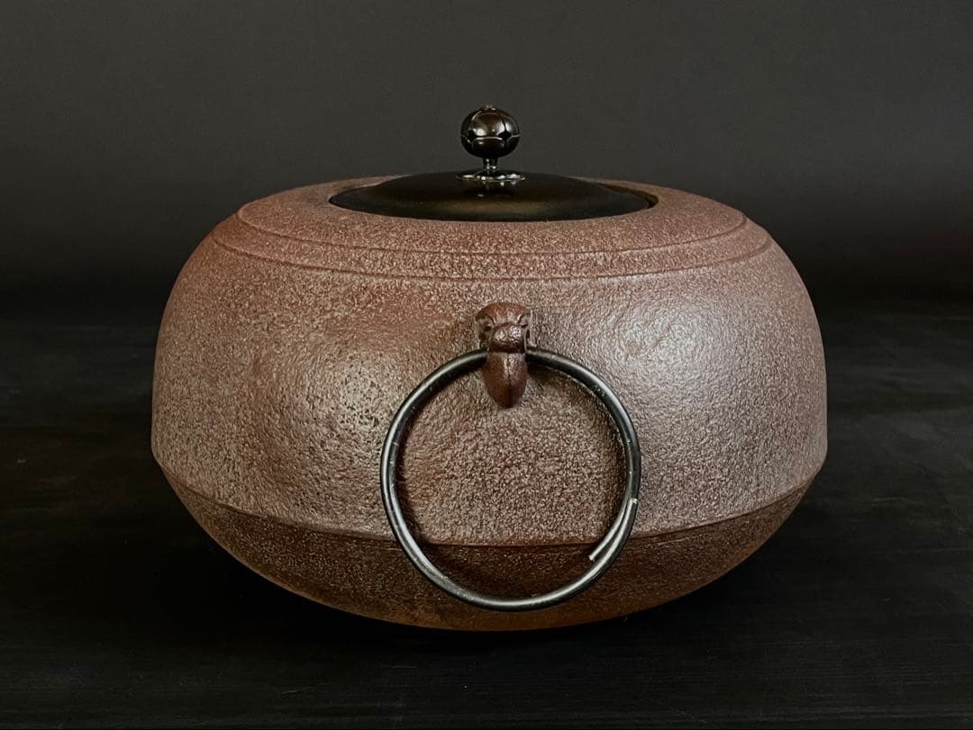 割引‼️『母』 筋入 平丸 姥口釜 人間国宝 敬典 釜鐶 共箱 炉釜（129あ②）