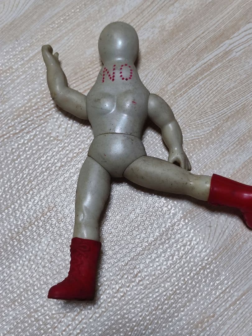 中嶋製作所当時物　タイガーマスク悪役レスラー　ミスターノー　ピンク　昭和　ソフビ