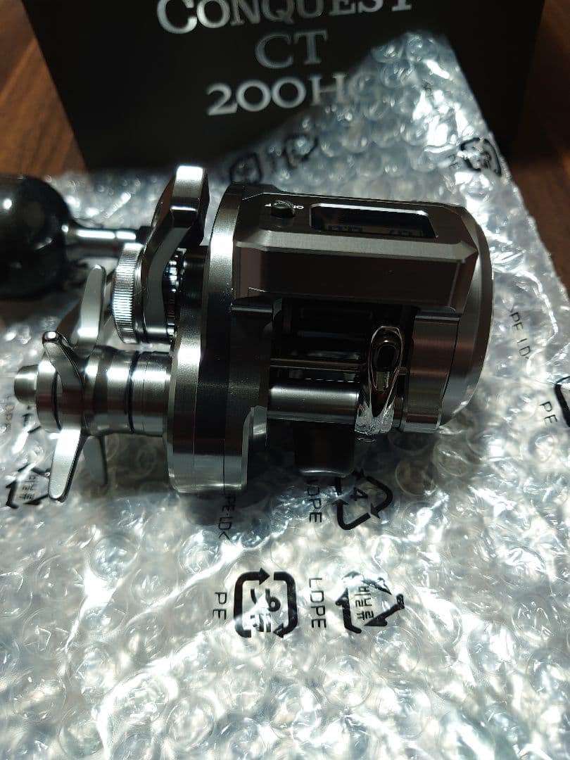 シマノ 25 オシアコンクエスト CT 200HG ベイトリール