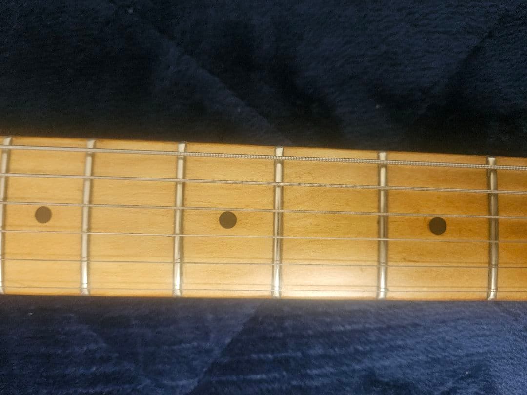 Fender japan ストラトキャスター Eシリアル