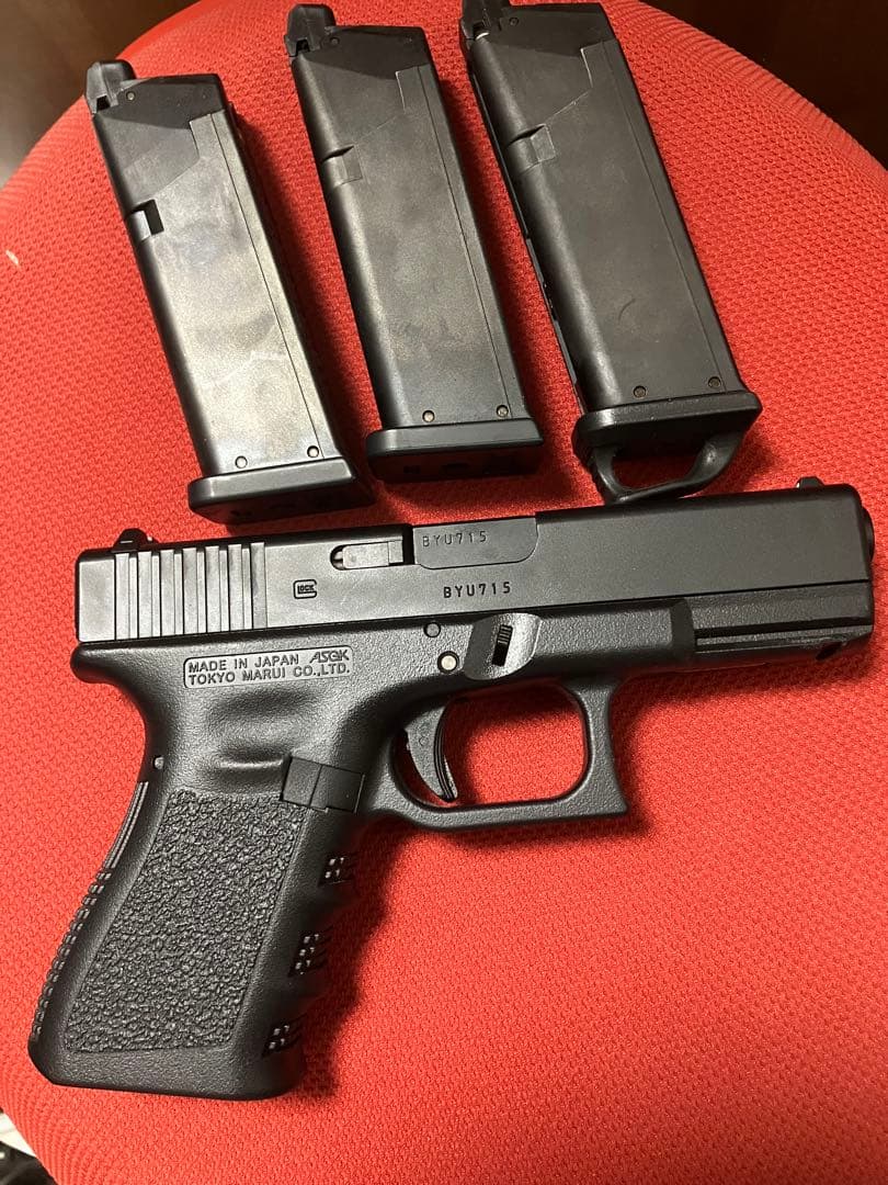 【東京マルイ】限界値！Glock19 3本マガジン付き【使用頻度小】