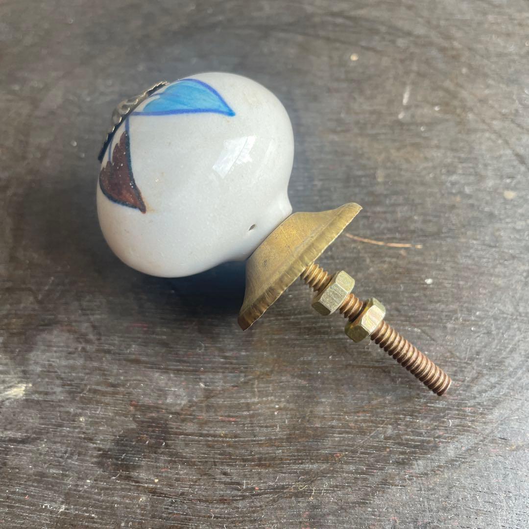 ★フランス　アンティーク　引き出し　家具　ドロワー　陶器　取っ手　持ち手　ノブ