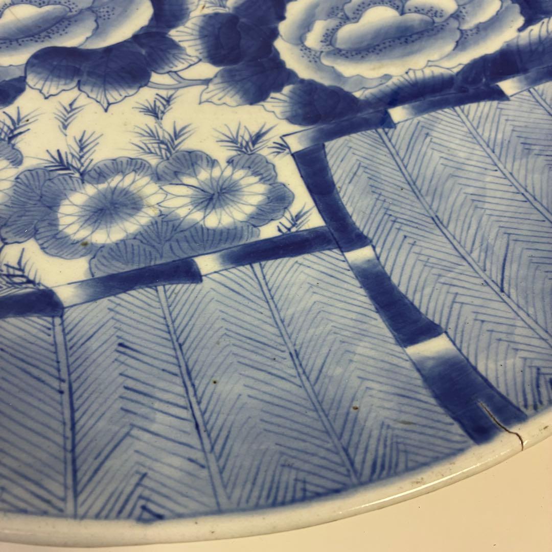 染付大皿　花鳥文様　約54cm（一尺8寸）　藍青色　磁器皿　時代物