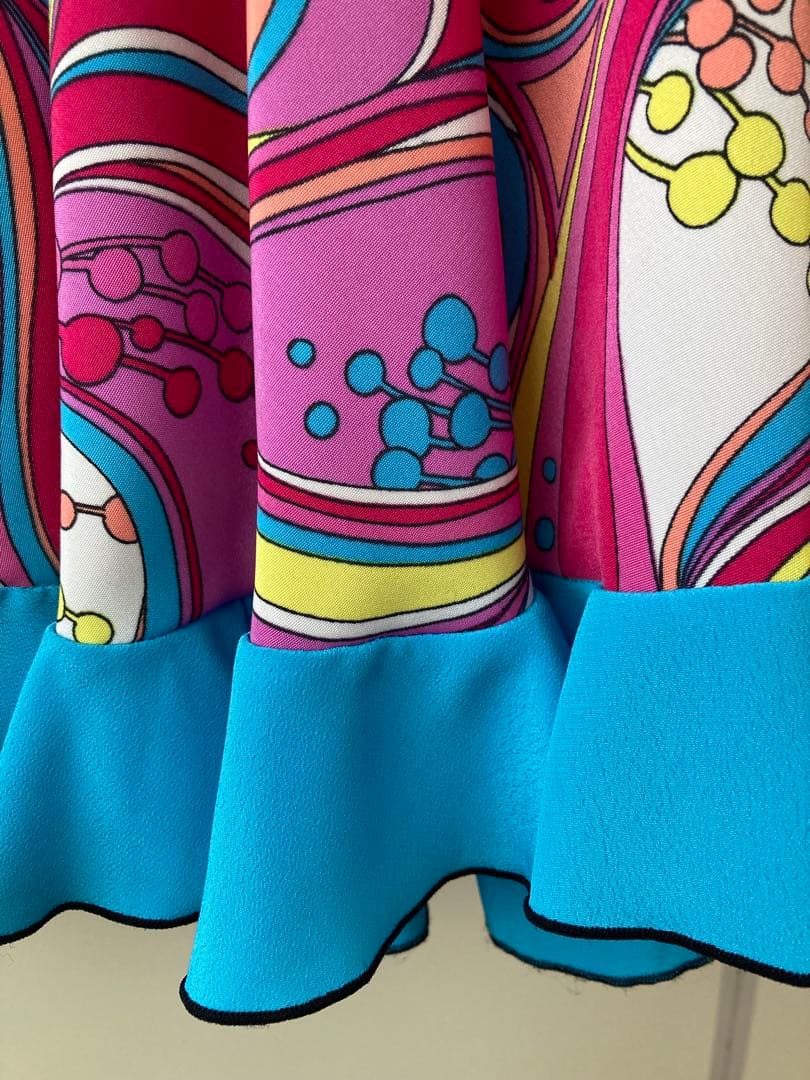 フラメンコ衣装　ファルダ　ピンク