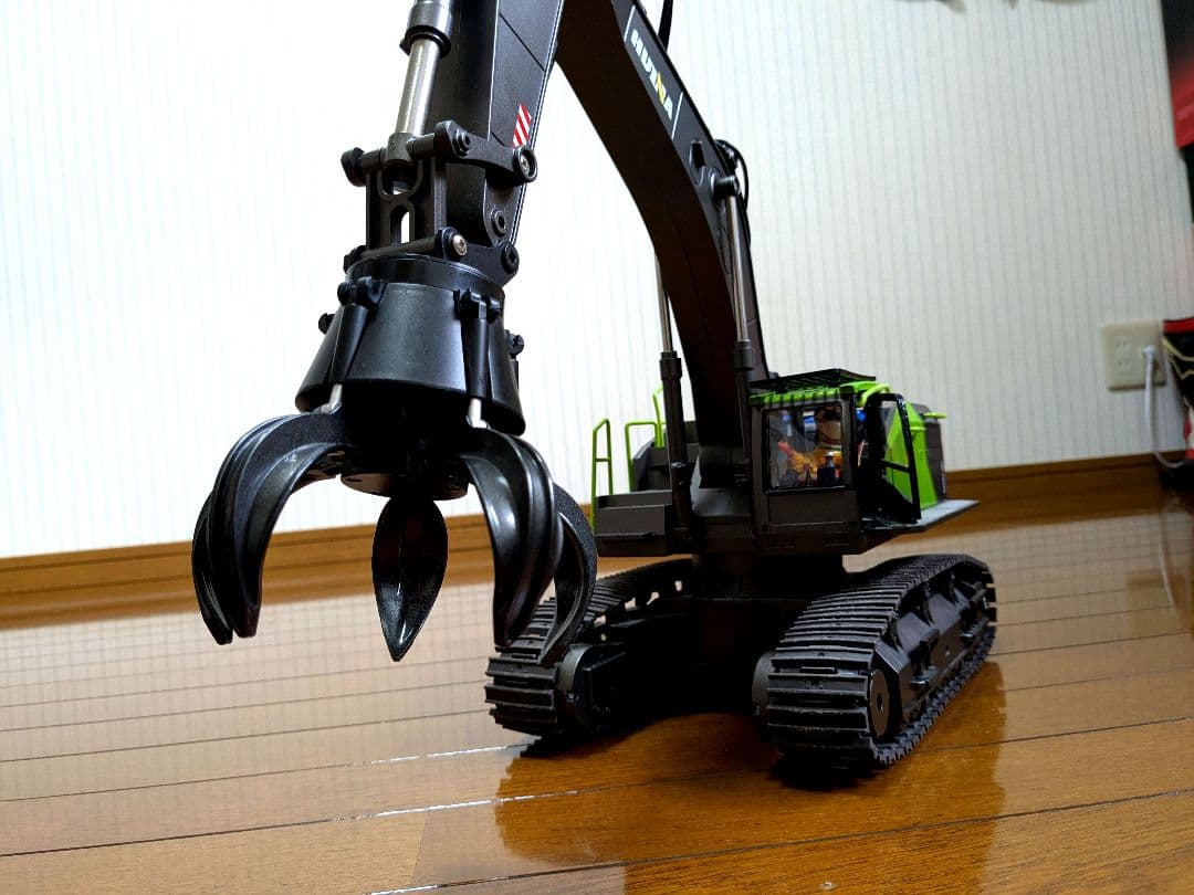 タミヤ　1/14セミトレーラー 超合金 ショベルカー　1593