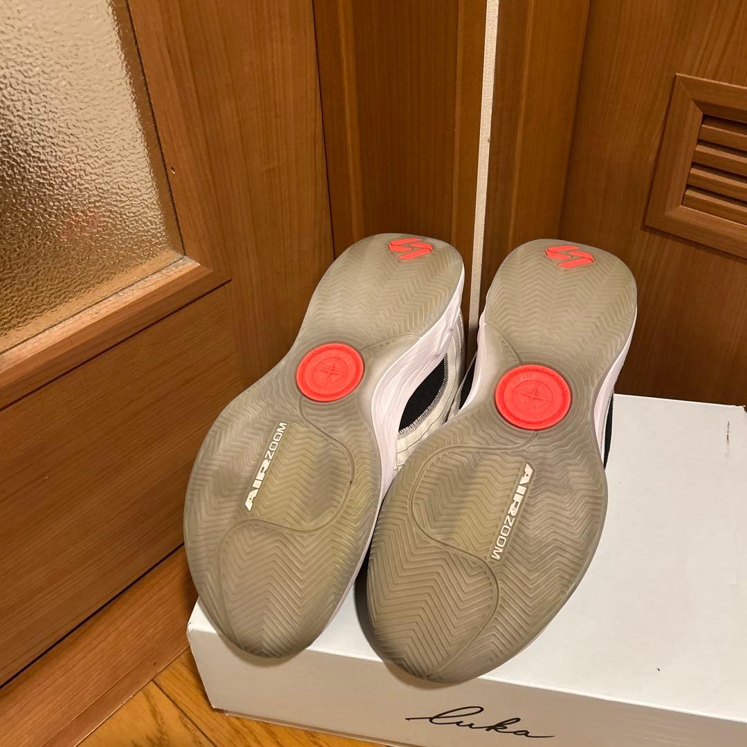 Jordan Luka 4 US 9 ホワイト/ブラック　27.0 バスケ