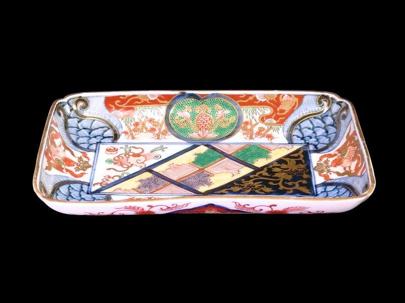 大聖寺伊万里　金襴手　宝尽くしに鳳凰　石畳紋の図　長皿　1296AS-DBn