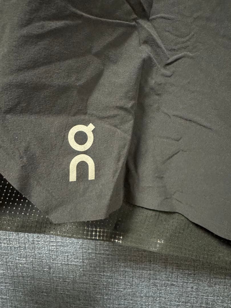 onトレーニングウェア上下セット　メンズS