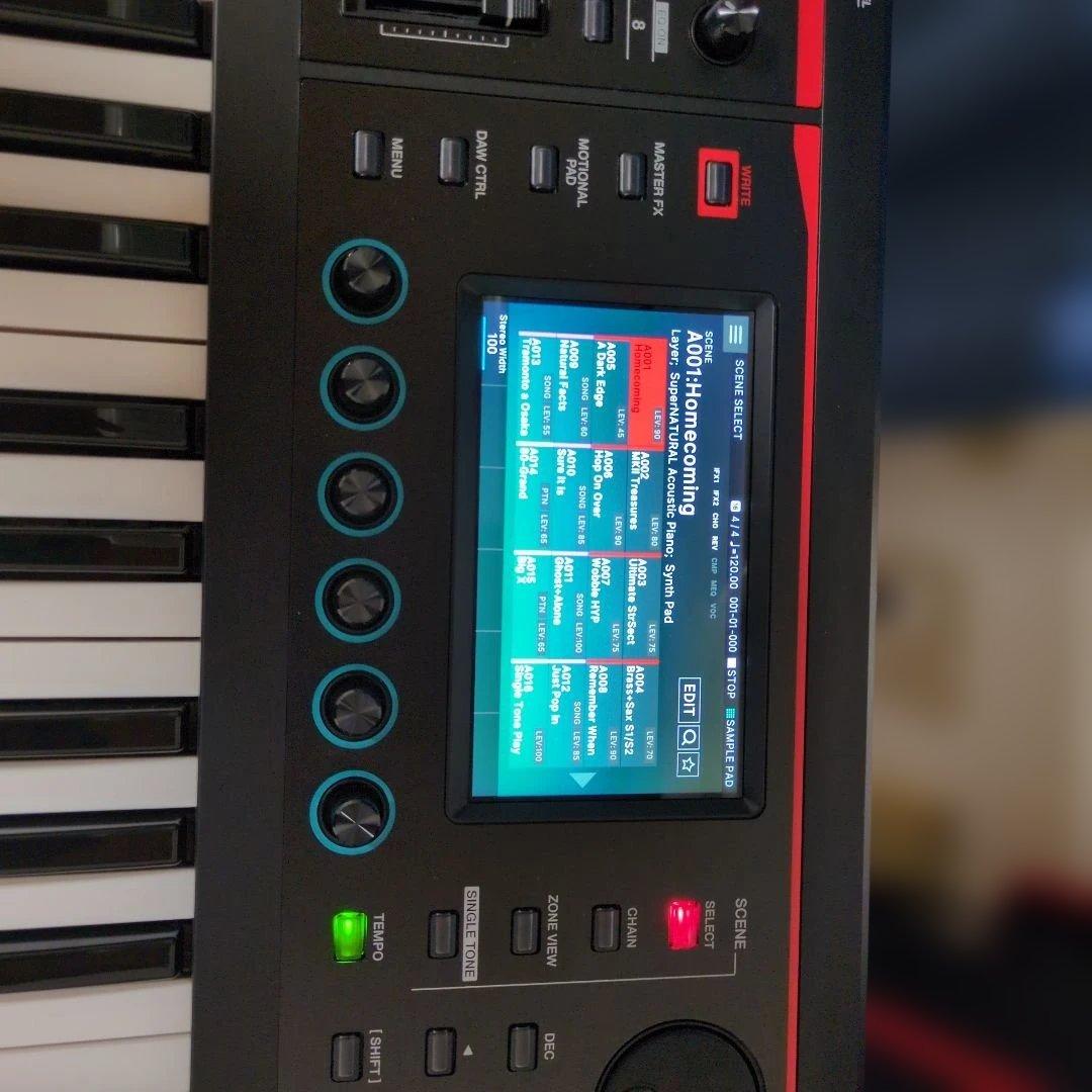 Roland FANTOM 07 専用ケース付き