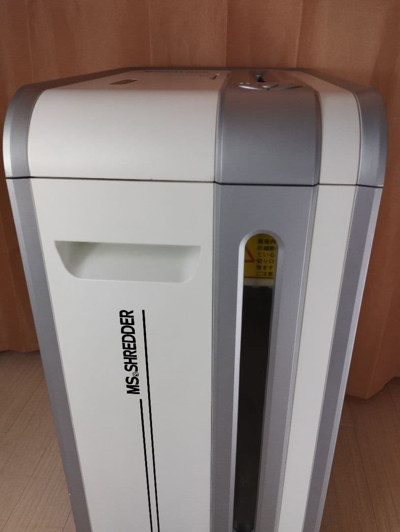 業務用　シュレッダー MSQ-61MCM