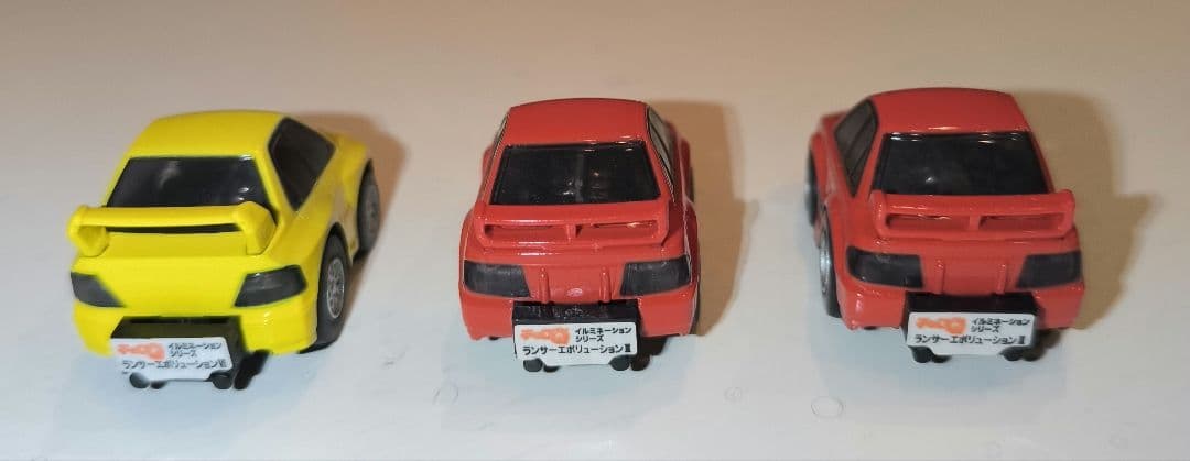 チョロＱアクリル製イルミネーションスイッチ付きケースとイルミネーションチョロQ