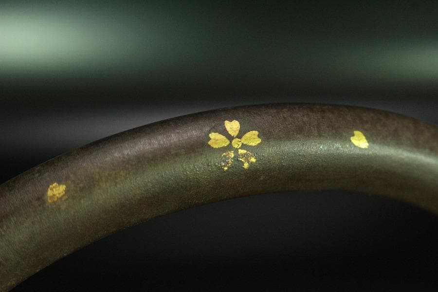 霰 鉄瓶 刻 金龍堂 梅正宗 銀摘み蓋 金銀象嵌 共箱(K-YC389)