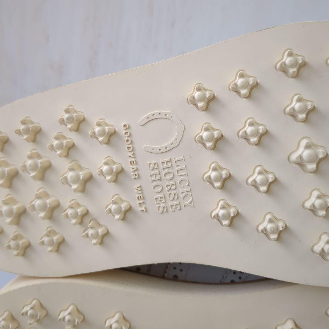 ラッキーホース*ホワイトレザー ウィングチップシューズ