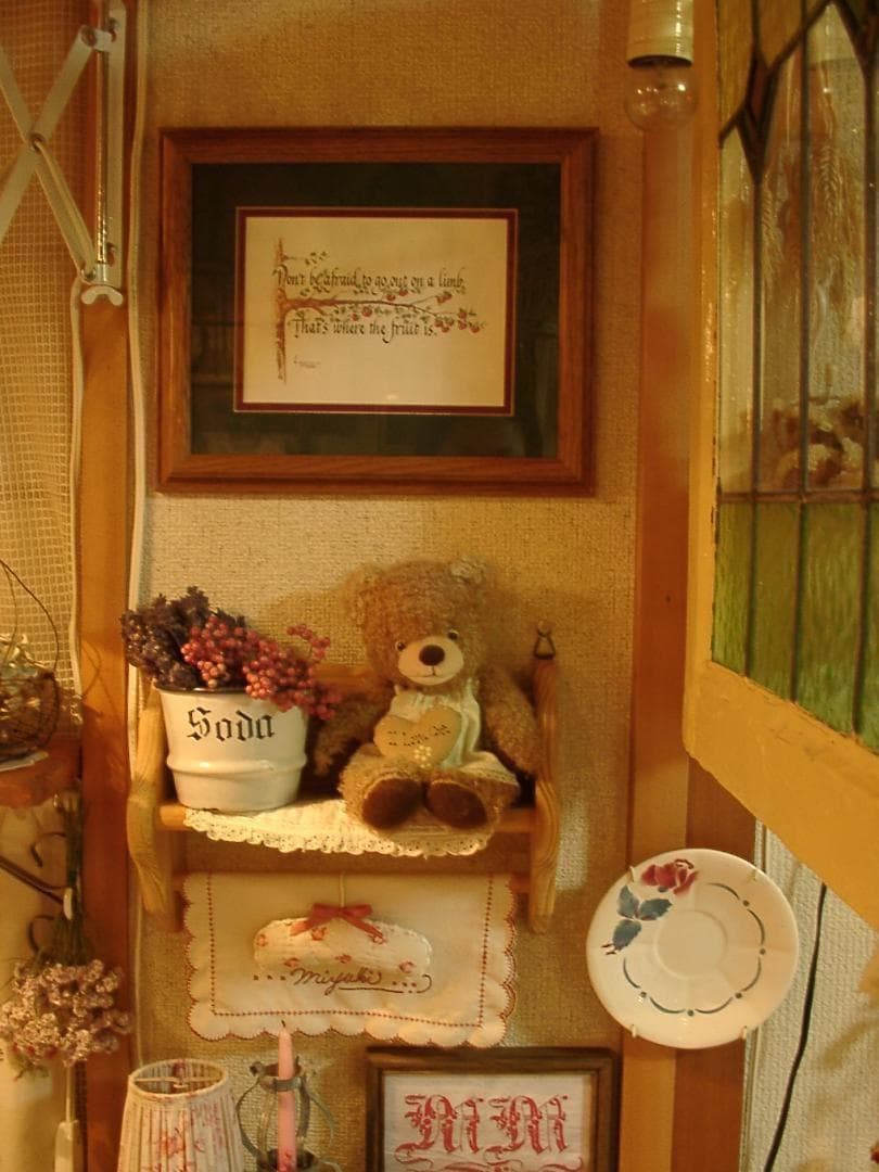 アンティーク　ステンドグラス窓枠　ｗ４８,８×h５１×ｄ4，2㎝