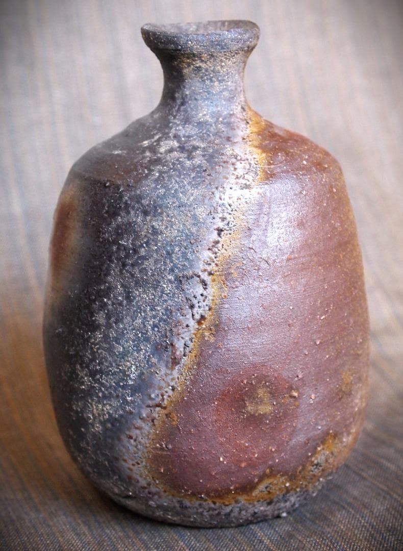 最上作★中村真【師：中村六郎・金重道明】備前（窯変）徳利★共箱