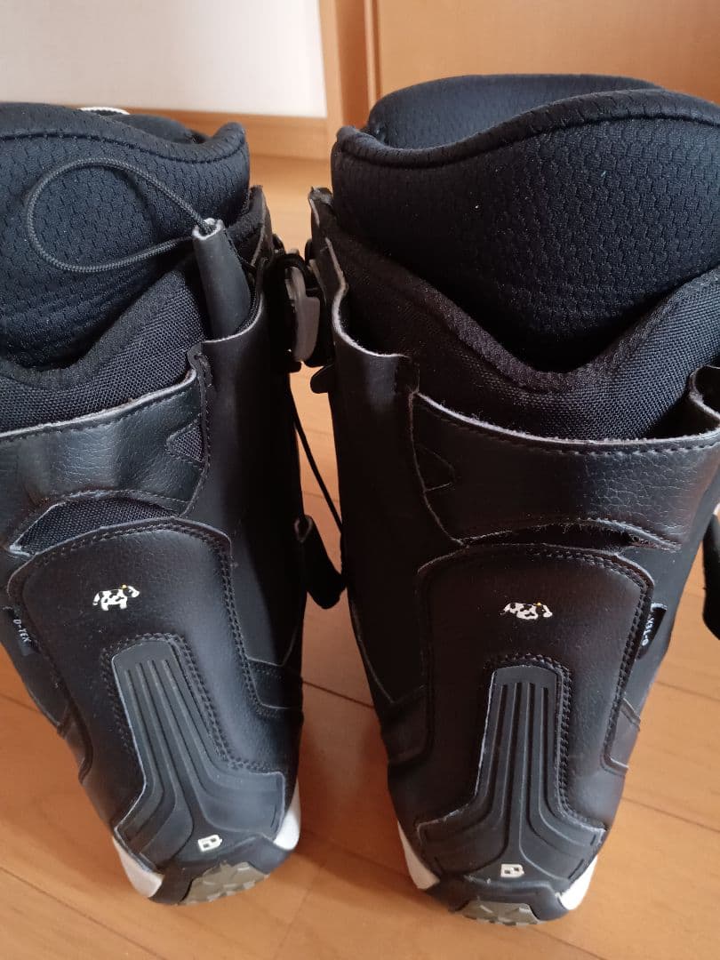 スノーボードブーツ ブラック　DEELUXE 26.5