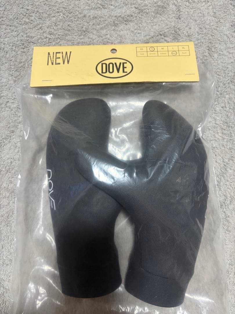 DOVE サーフィングローブ ブラック