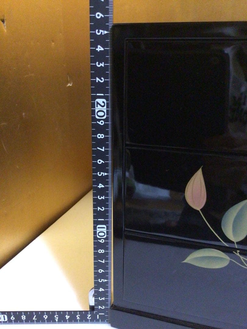 三段引出し 小箪笥 手描き蒔絵