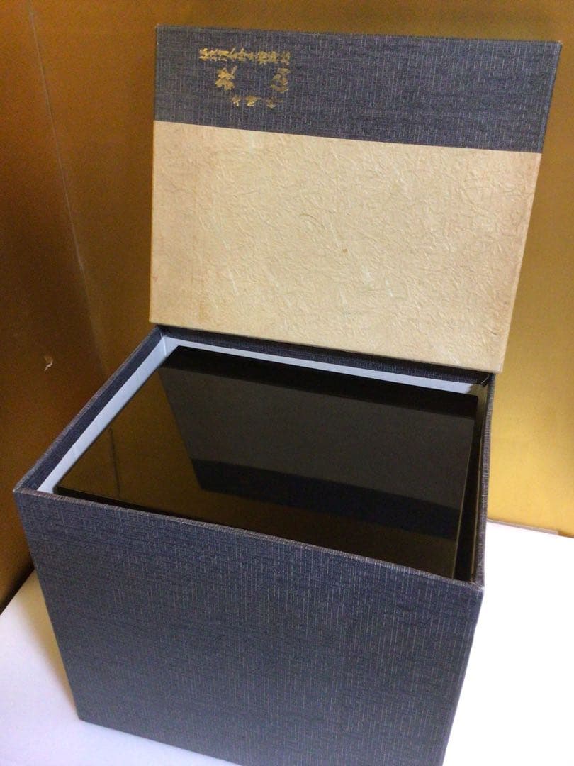 三段引出し 小箪笥 手描き蒔絵