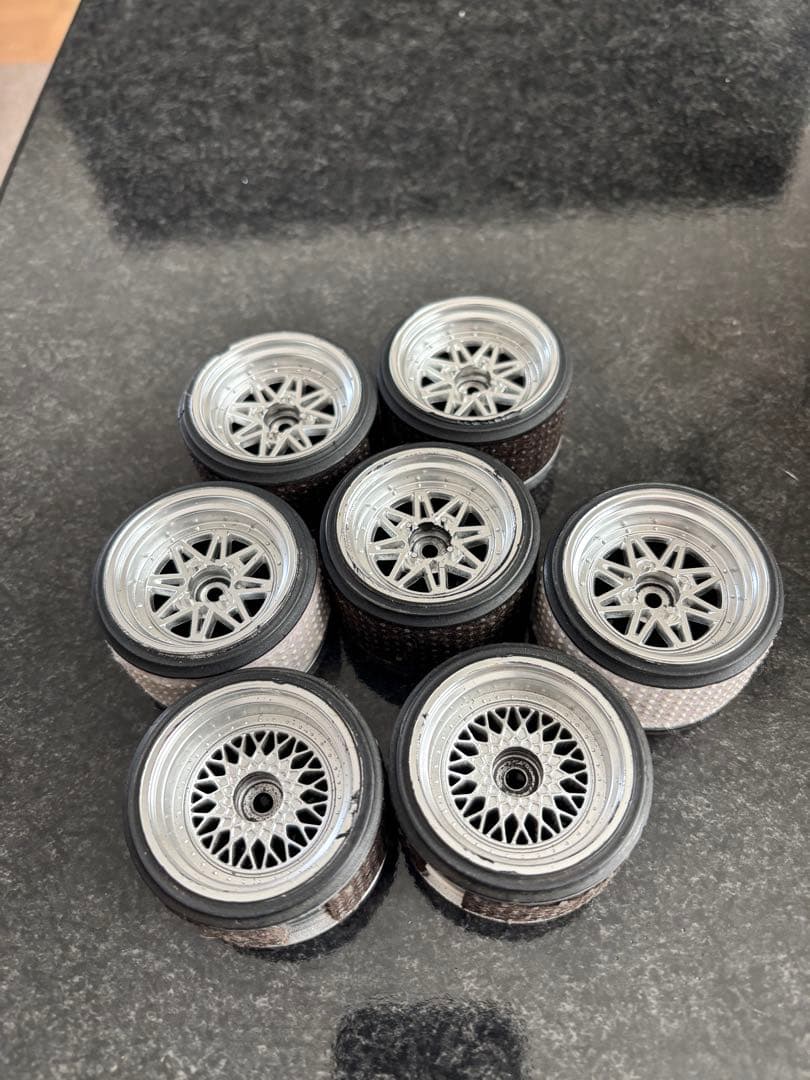 2*9様 パンドラAE86レビン3dr美品ボディー、ホイールセット。