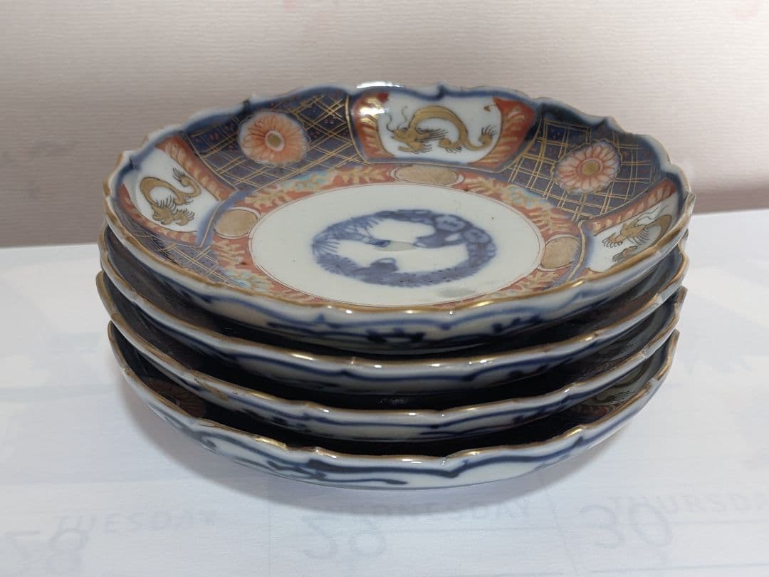 ♦江戸時代古伊万里 大明成化年製 染付金襴手 吉祥文 輪花豆皿 四枚組み 骨董品