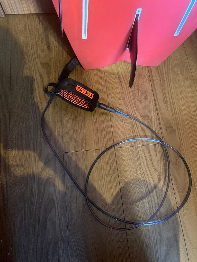 ESSENCEフィッシュ サーフボード ショート5'10 赤