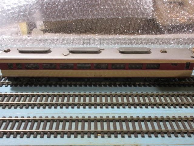 国鉄　キハ80系 気動車 ３両セット HOゲージ　(金属製 /カツミ製）