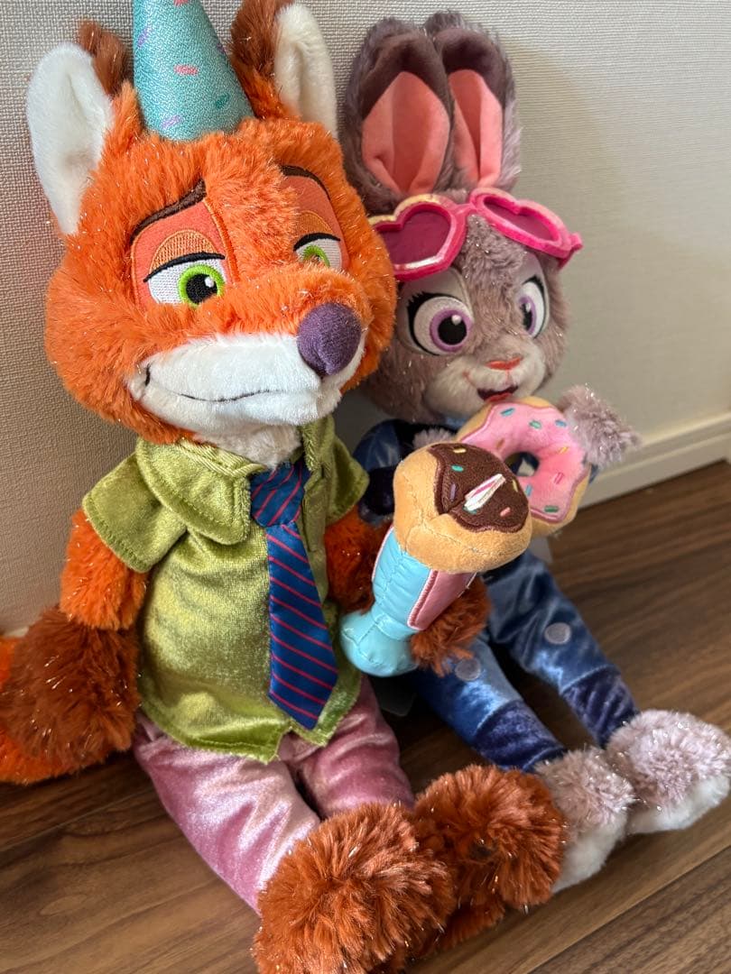 ズートピア　10周年　ニック　ジュディ　ぬいぐるみ　２点セット