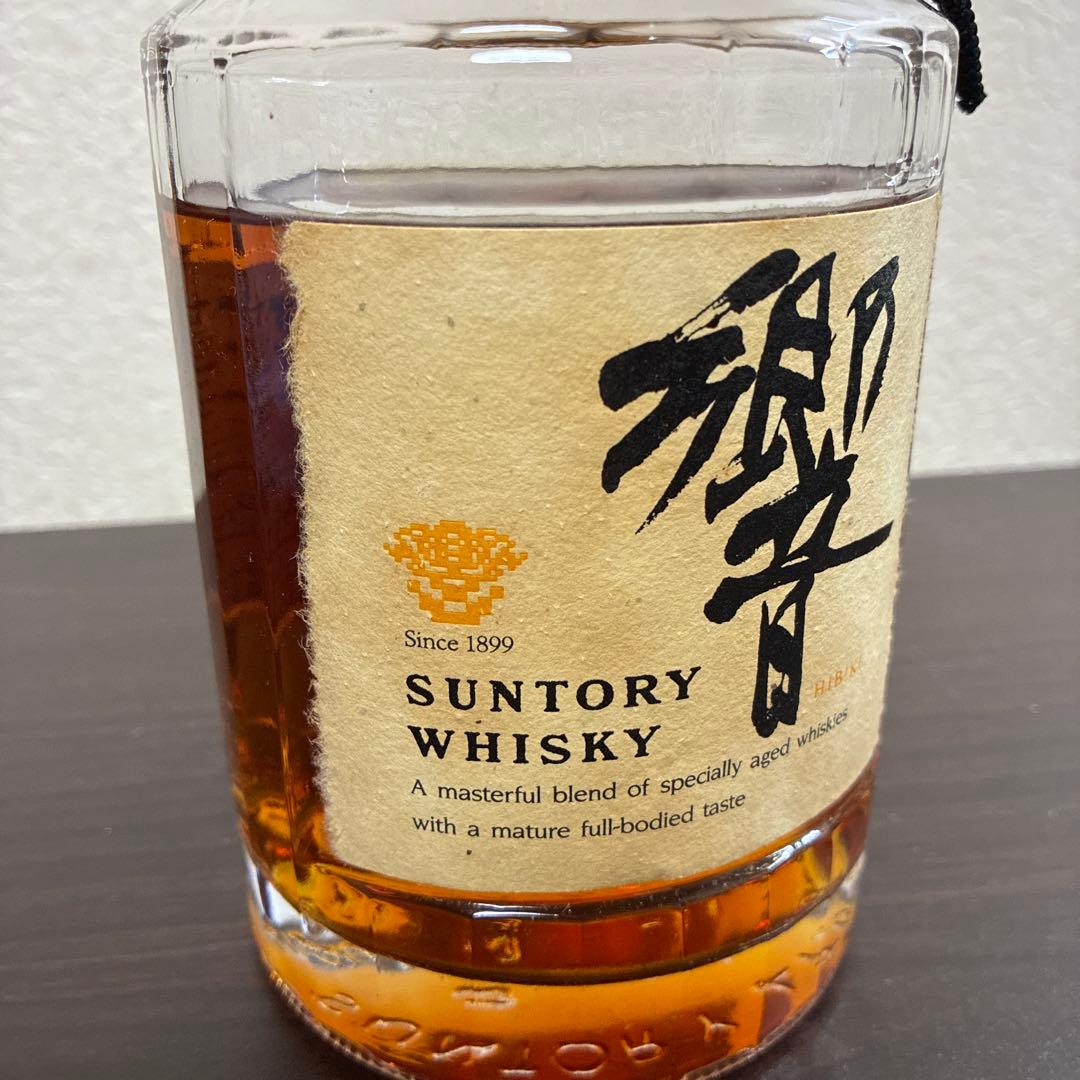 酒　未開封　サントリー 響 金キャップ 裏ゴールドラベル 750ml