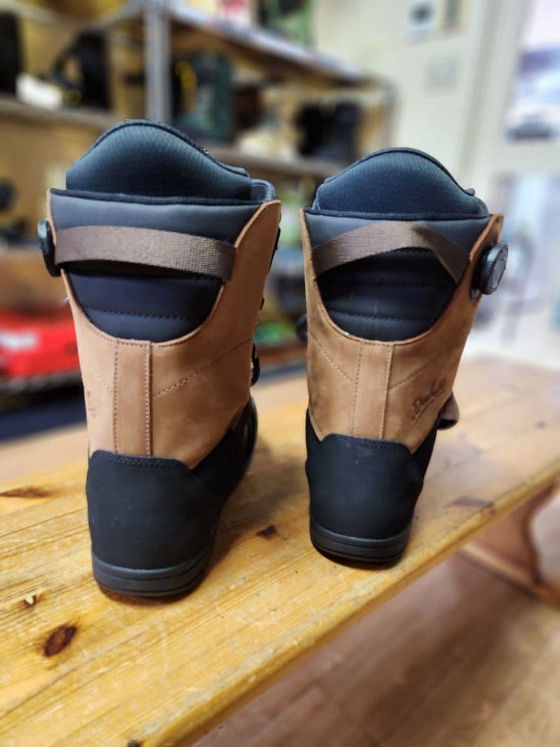 スノーボード 25-26 DEELUXE ARETH RIN S3 27.5cm