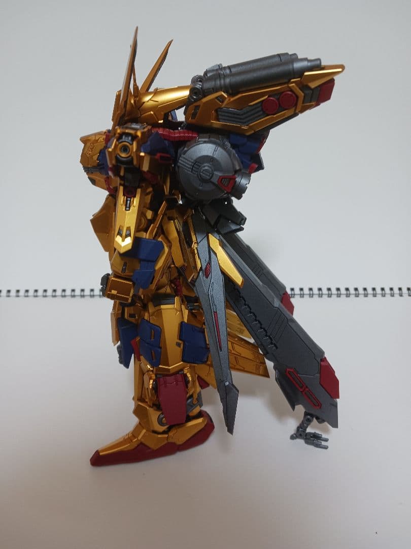 送料込み　神馬模型　1/100 黄金武士　塗装完成品タイプ1