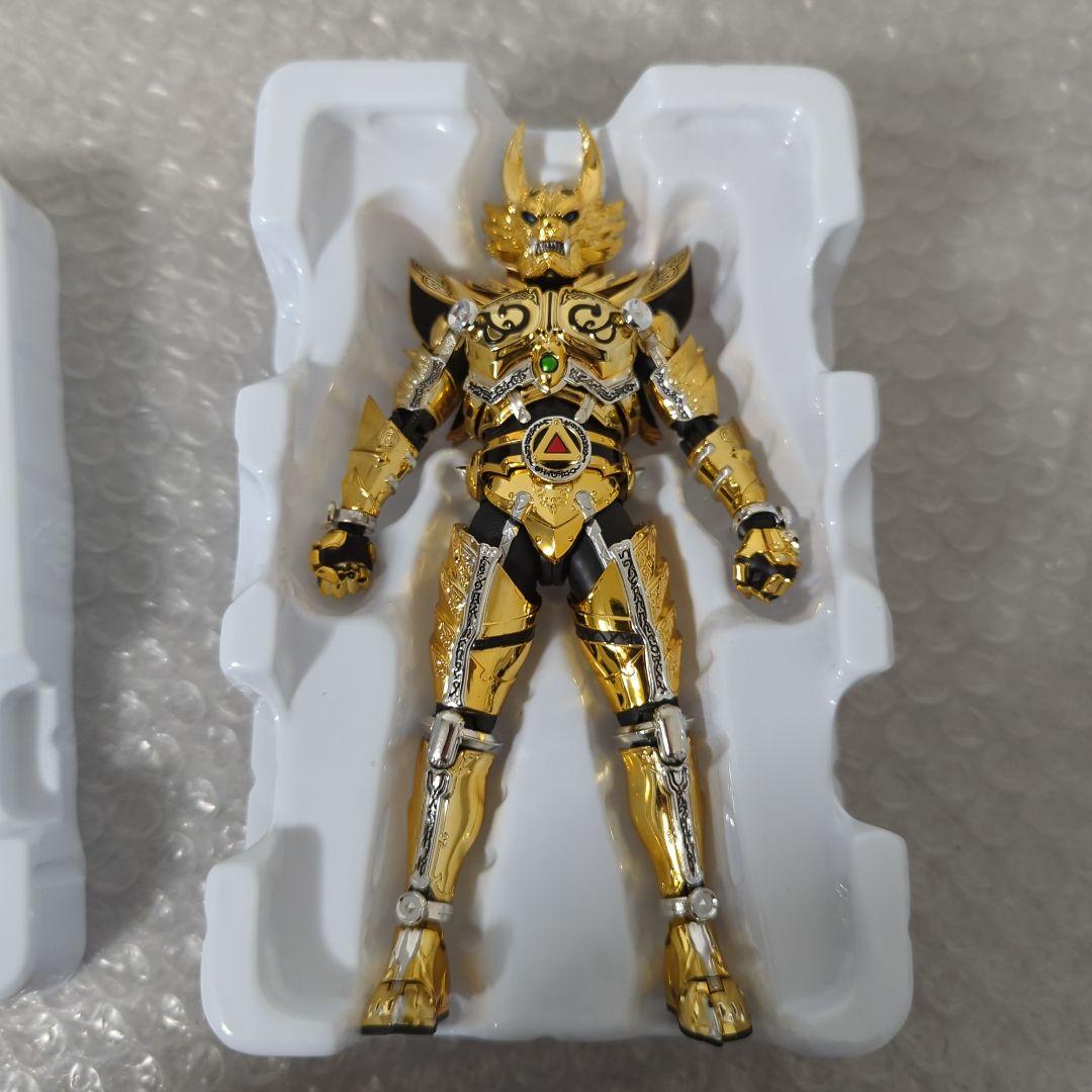 ※専用中【希少・美品】S.H.フィギュアーツ 黄金騎士ガロ 冴島雷牙 真骨彫製法