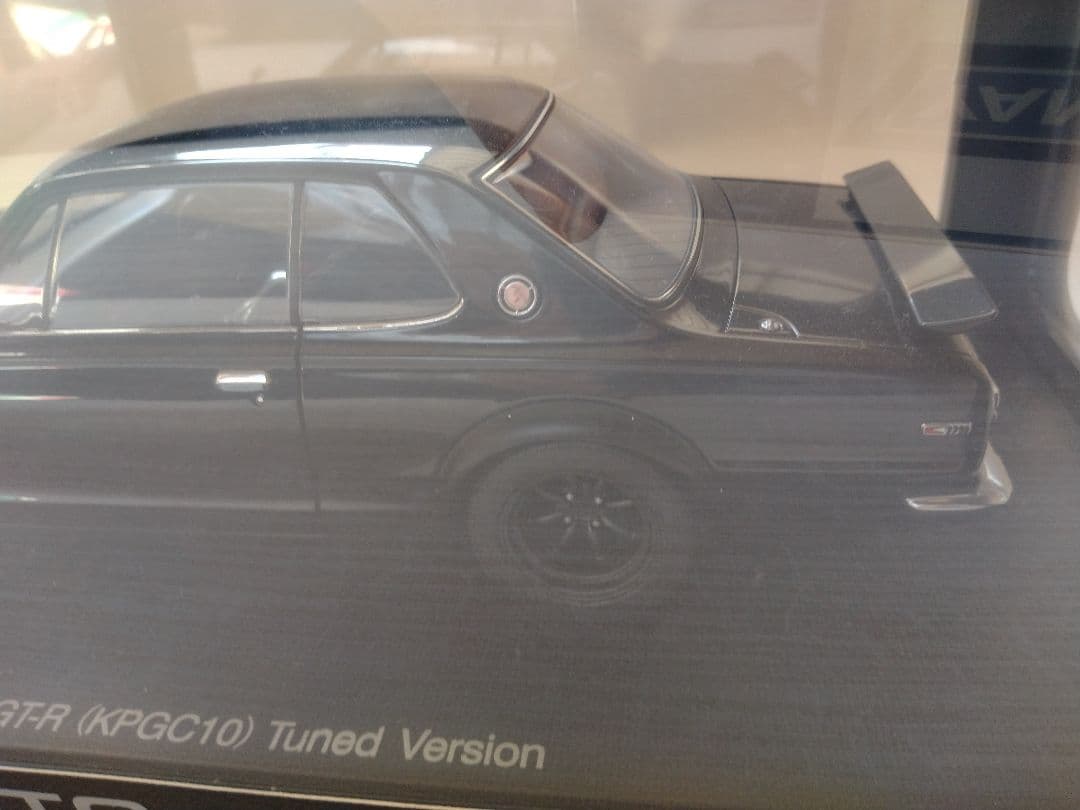 オートアート1/18　スカイライン　GT-R 　チューンド　バージョン　ブラック