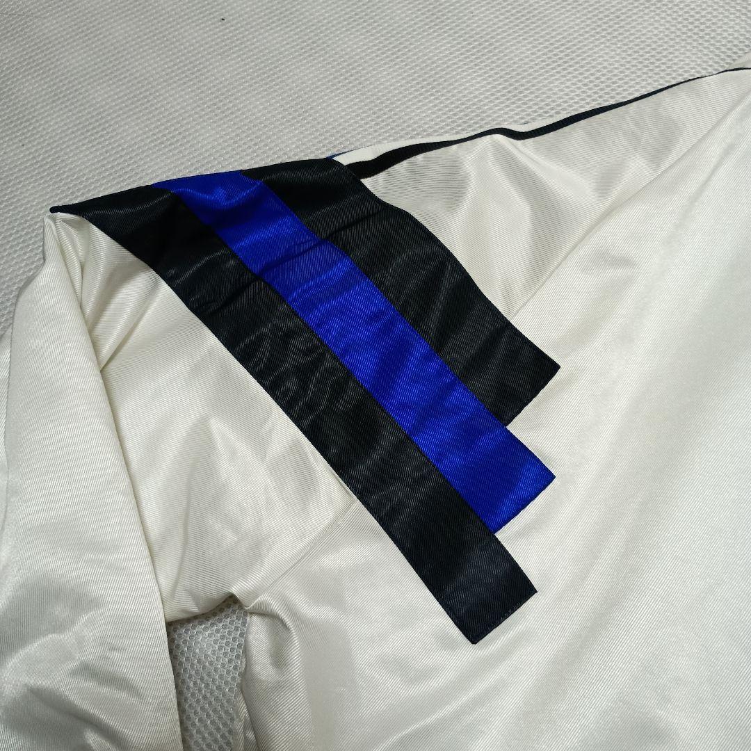 アディダス　デサント　ウィンドブレーカー　ガンバ大阪モデル厚手