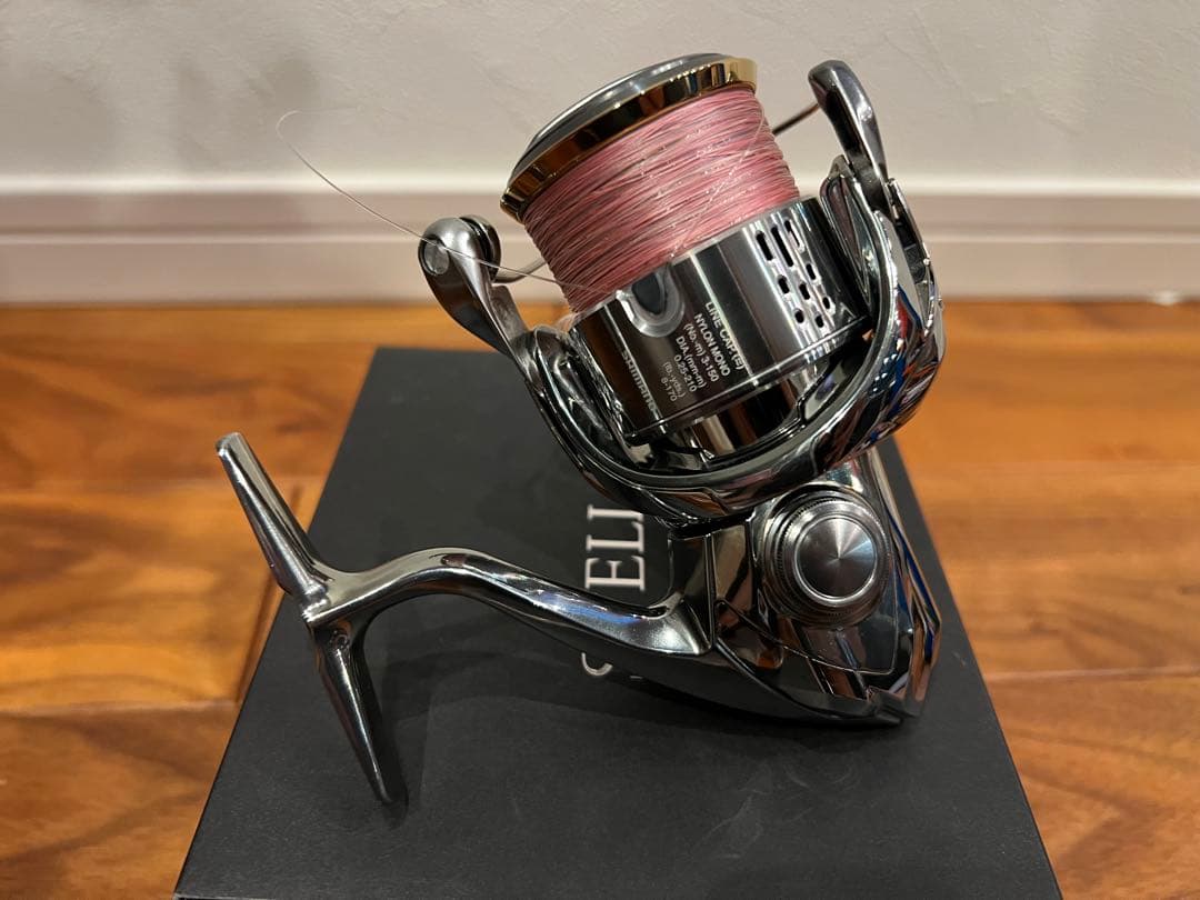 美品　シマノ　18ステラ　c3000XG