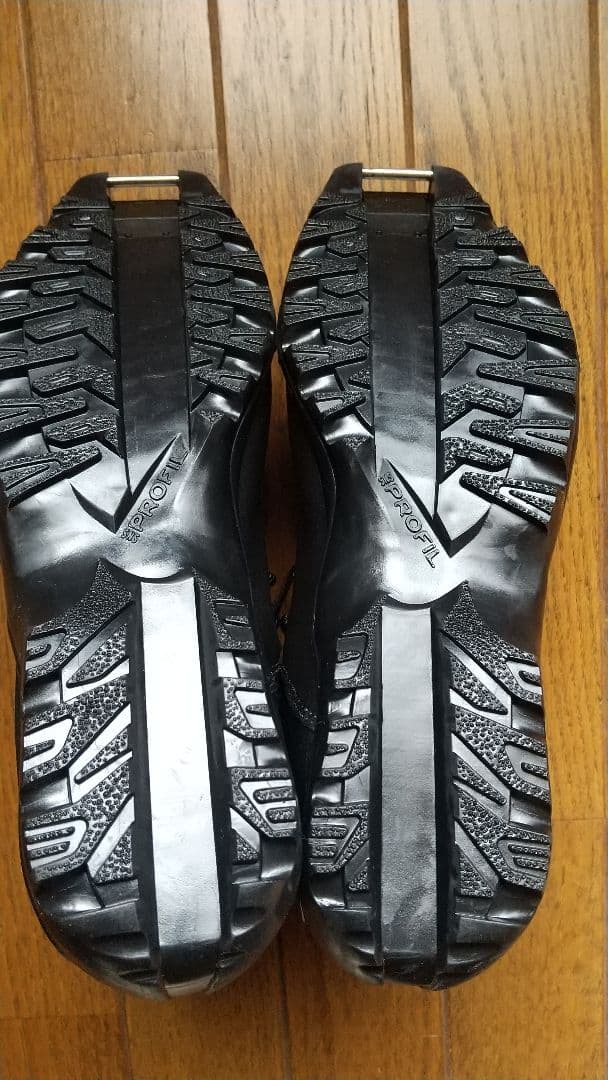 SALOMON クロスカントリーブーツ ESCAPE B525.5cm