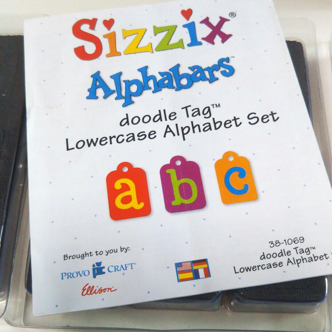 シジックス アルファベット ダイ タグ doodle tag 小文字