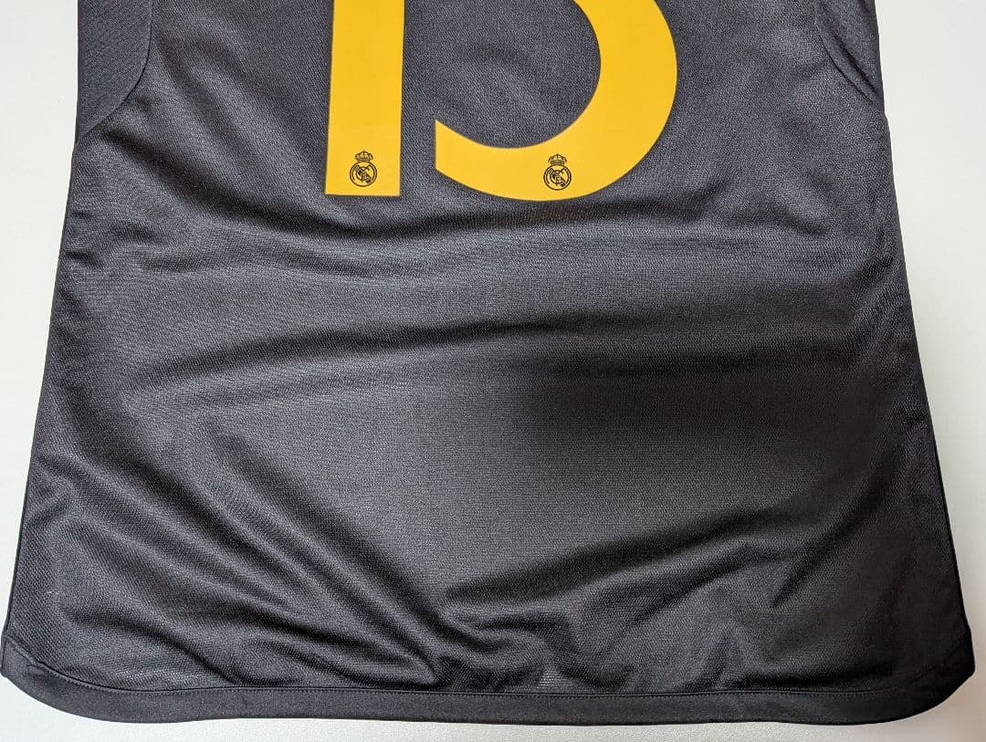 レアル・マドリード　23/24　ユニフォーム　バルベルデ レプリカ