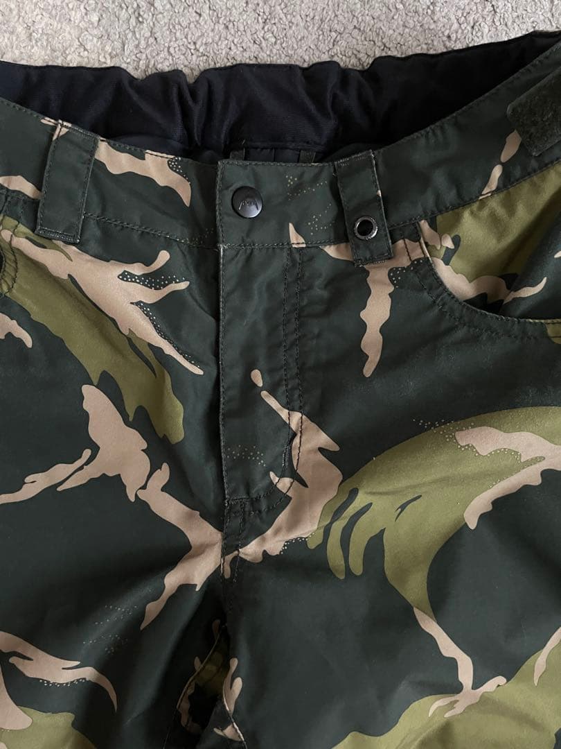 BURTON 子ども用スノーボードウェア　Lサイズ