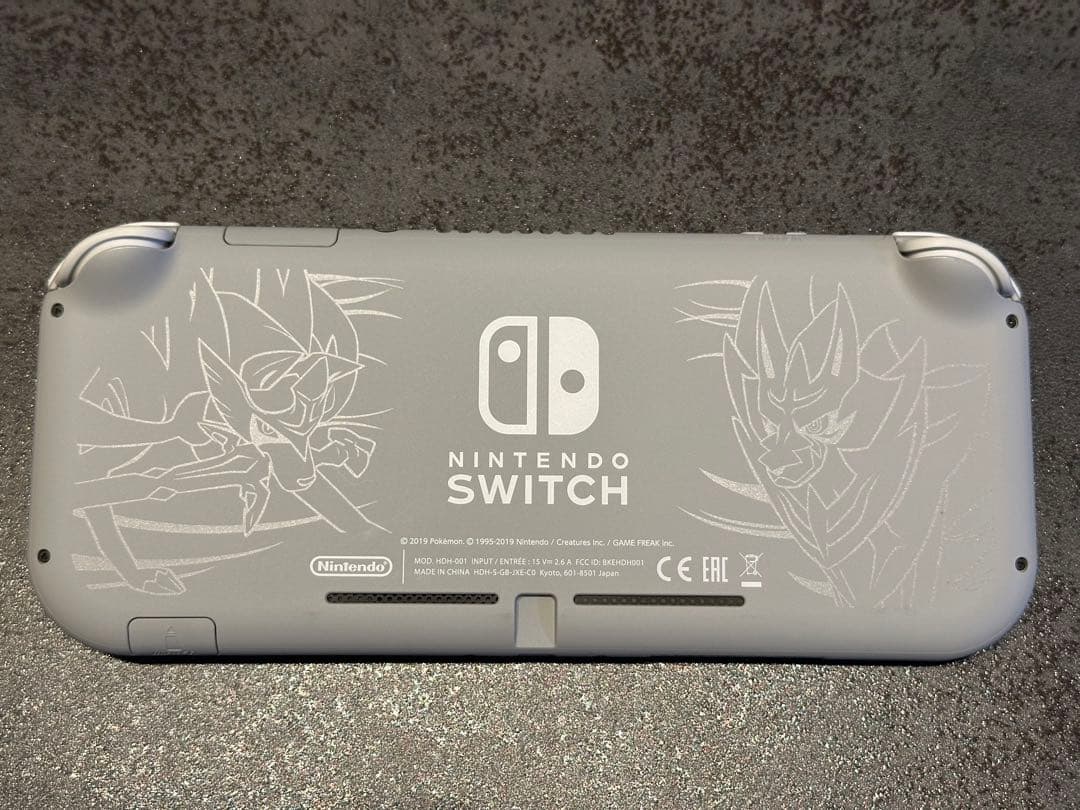 Nintendo Switch Lite ザシアン・ザマゼンタ&マリオカート8