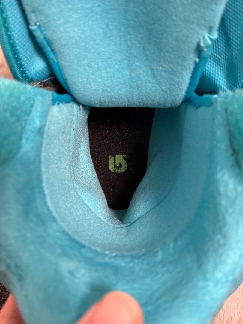 Burton ZIPLINE BOA キッズスノーボードブーツ 22cm