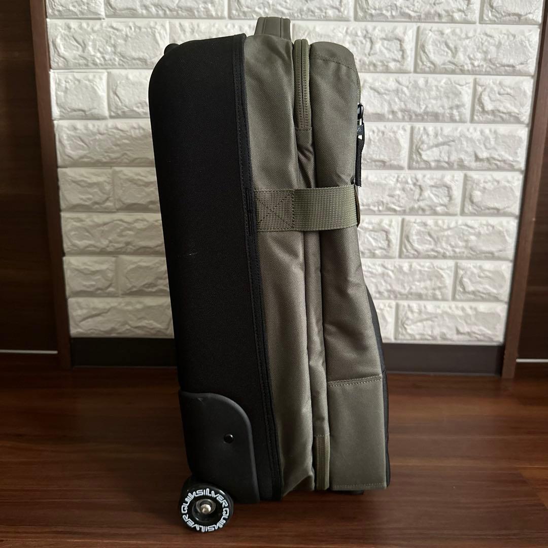 美品 Quiksilver HORIZON クイックシルバー カーキ 41L