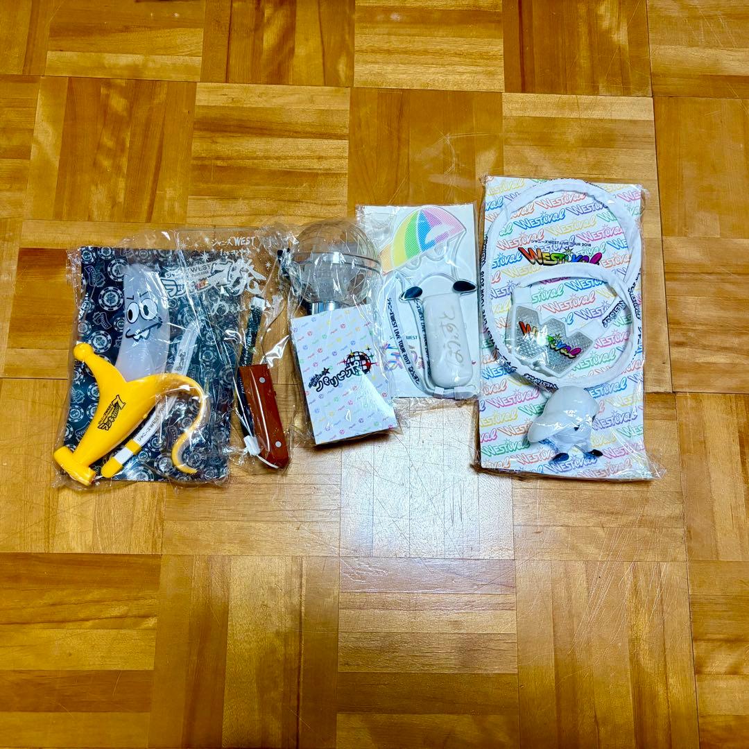 WEST. ［ジャニーズWEST］グッズ　35点　セット　バラ売り⭕️