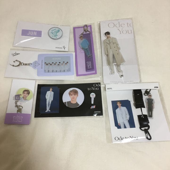 SEVENTEEN グッズ